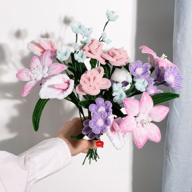 DIY Kit – Pipe Cleaner Flowers