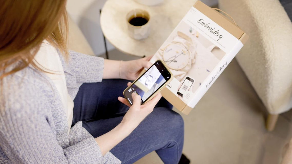 Home DIY Kit – Knitting